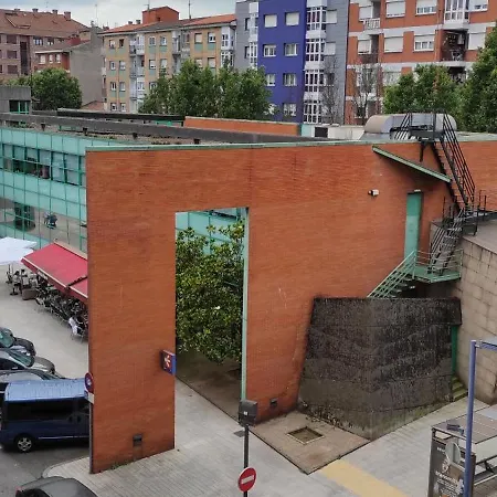 Plaza Fernando Vi Cerca Playa Arbeyal Lägenhet *